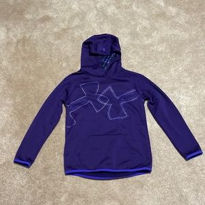 Under Armour, size Medium, long sleeve hoodie